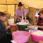 Астраханские поисковики провели поисковую экспедицию в Республике Калмыкия - приготовление пищи